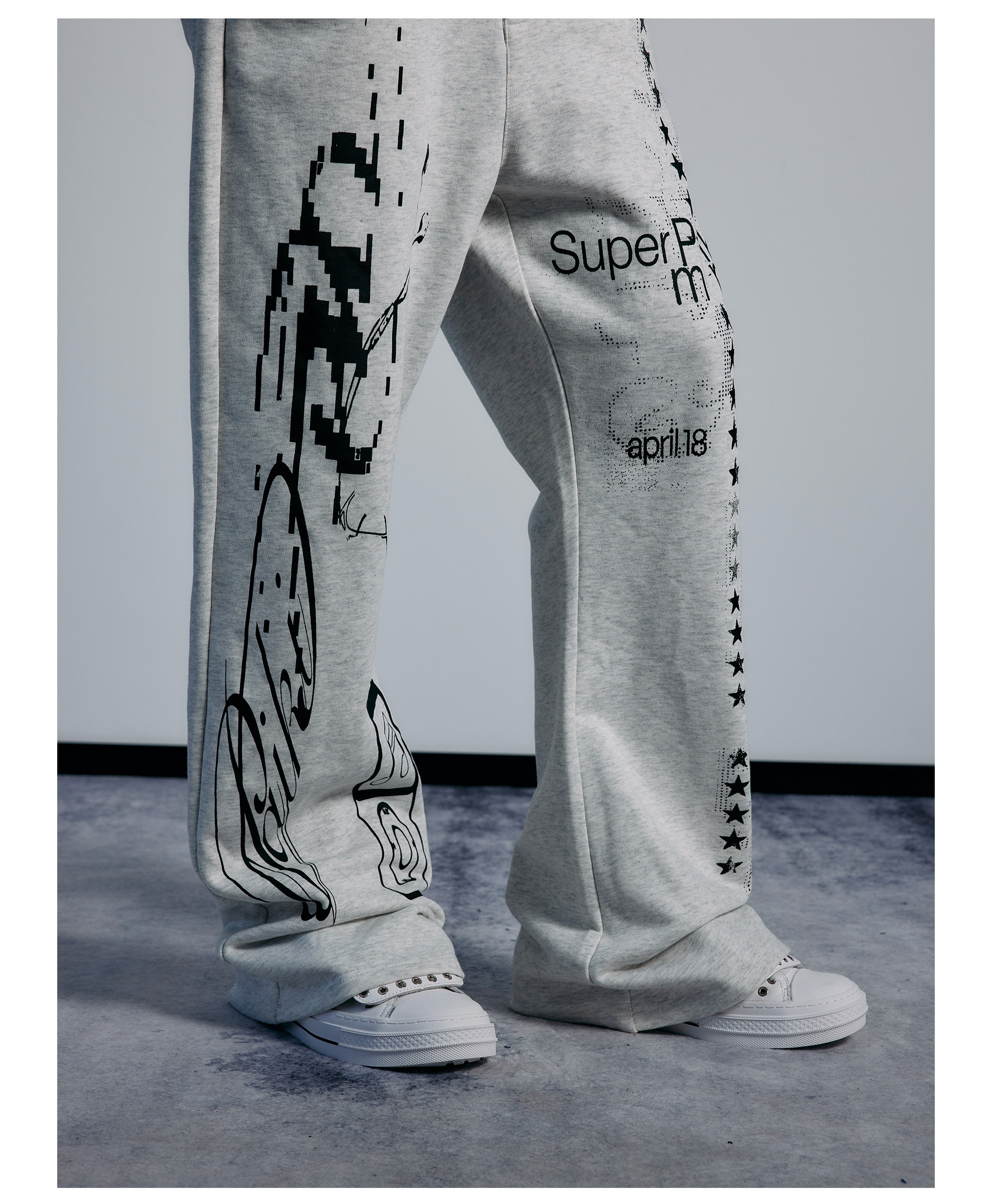 PAIKI Star-Spangled Flared Sweatpants