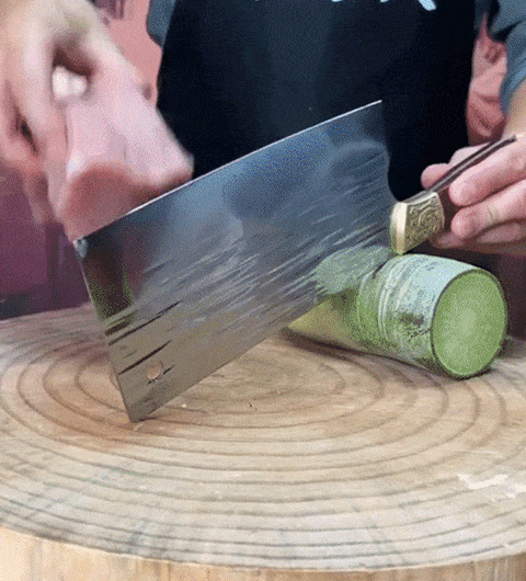 DM_20250904144447_011.gif