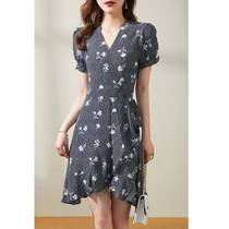 V-neck puff sleeve silk dress 2024 summer new womens wear floral mulberry silk first love tea break skirt