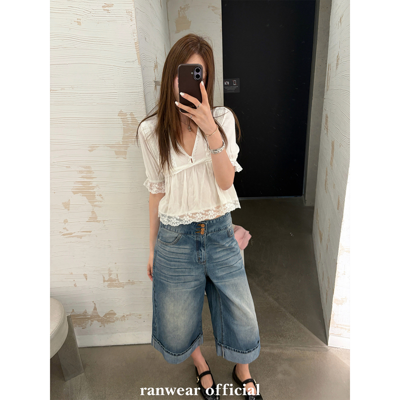 Ranwear'Divine Denim' Fashionable Washed Vintage Distressed Whiskered Denim Cropped Jeans with Folded Legs and Loose Fit