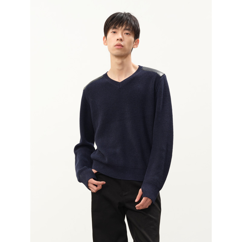 Stay the Night V-Neck Wool and Leather Knit Fitted Pullover Sweater with Long Sleeves Stay the Night V-Neck Wool and Leather Knit Fitted Pullover Sweater with Long Sleeves