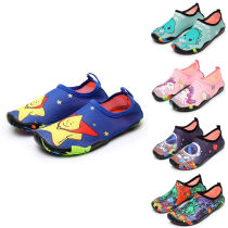 Childrens snorkeling shoes girls and boys beach shoes and socks non-slip soft bottom summer swimming quick-drying diving yoga wading shoes