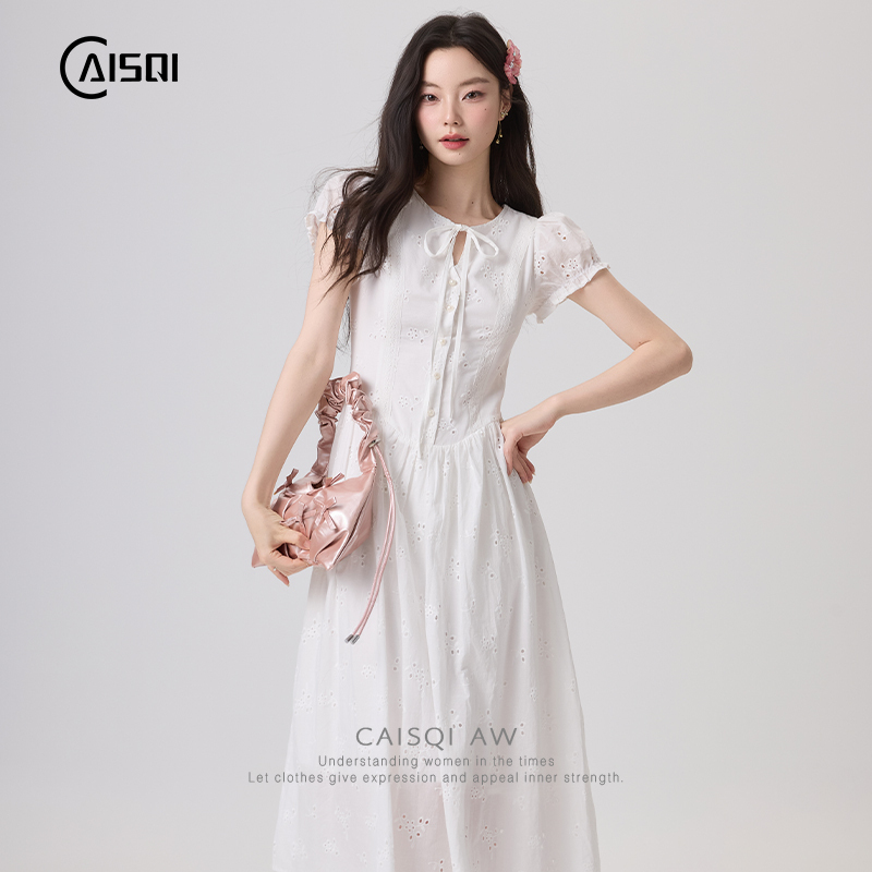 Chai Qishan's First Love White Dress, French Gentle Style, Elegant Dress for Women, New Summer Design with Hollow-Out Skirt