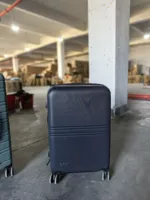 Американский NERE NERE BLUE GOLD LINE расширяется