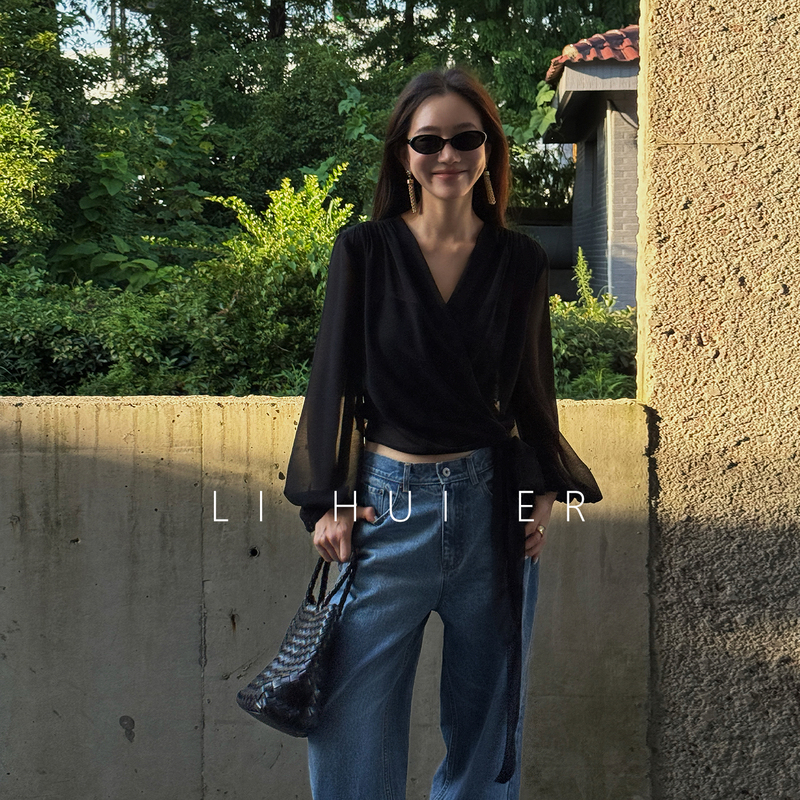 Lihuier [Endless Night] Black Sunscreen Blouse for Women, Summer Design Chiffon Shirt, Long Sleeve Top