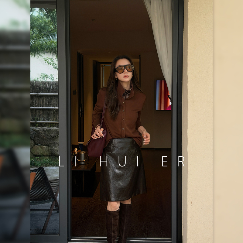 Lihuier [Midnight Melody] Retro Modern Old Money Dark Burgundy Short Pu Leather Skirt Autumn Style