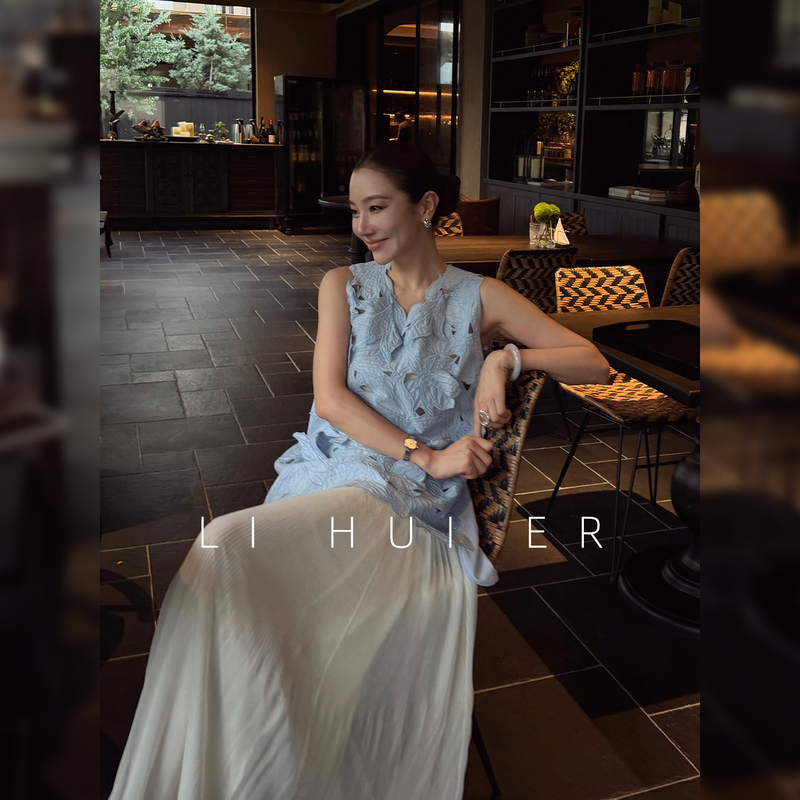 Lihuier Li Hui'Er Cool Moon Mint Summer Three-Dimensional Deconstructed Hollow Embroidery Slimming V-Neck Sleeveless Vest Top