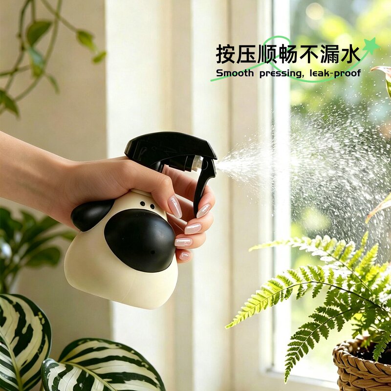 Creative Big-Nosed Dog Spotted Pear Spray Bottle for Home Use, Watering Can, Alcohol Dispensing Bottle, Gardening Press-Type Spray Bottle