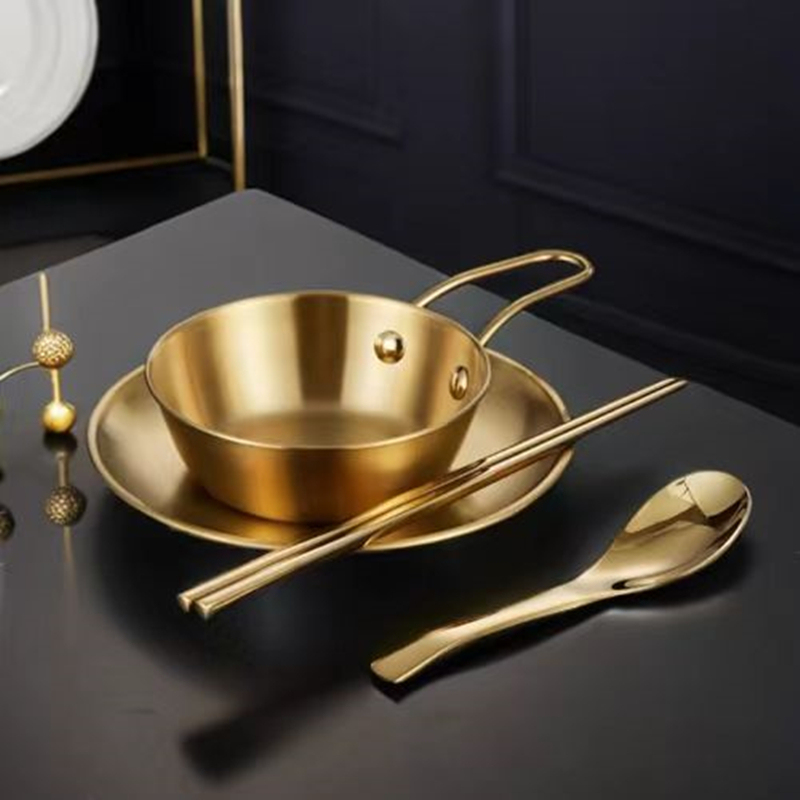 Korean-Style Tableware for Outdoor Use, Instant Noodle Pot, Personal Hot Pot Set for One Person, Three or Four-Piece Set with Bowls and Chopsticks
