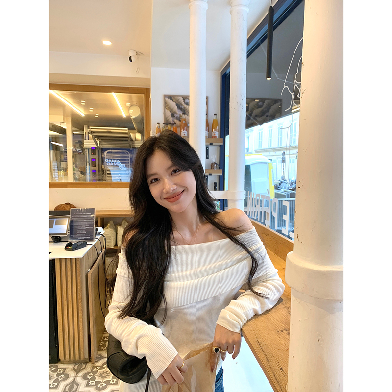 Daqianwithu Wool Off-Shoulder Slimming Soft Comfortable Elegant One-Shoulder Sweater