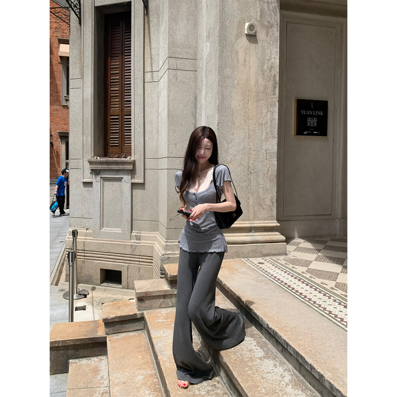 Comocc First Release of Drapey Pants, Comfortable and Relaxed Flared Pants, New Spring/Summer Long Pants, Slimming Casual Pants for Women Comocc First Release of Drapey Pants, Comfortable and Relaxed Flared Pants, New Spring/Summer Long Pants, Slimming Casual Pants for Women