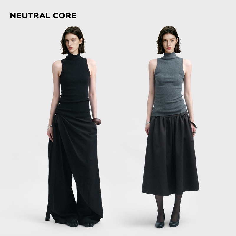 Wool-Blend Turtleneck Sleeveless Knit Vest for Women, Slim Fit, Ribbed, Layered Collar, Inner Layer Top, Autumn 2026 Wool-Blend Turtleneck Sleeveless Knit Vest for Women, Slim Fit, Ribbed, Layered Collar, Inner Layer Top, Autumn 2026