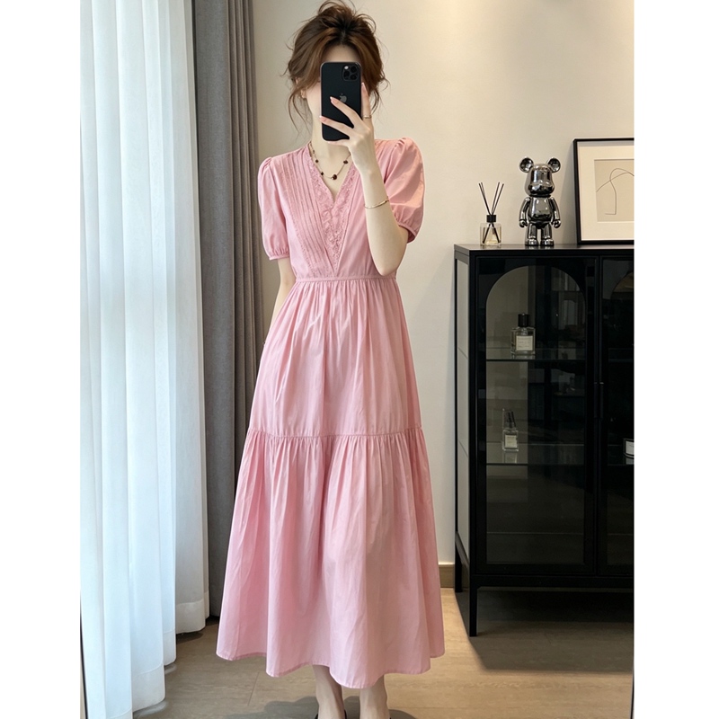High-Quality Age-Reducing Gentle Pink V-Neck Dress for Women, Summer, Slimming, Versatile, Mid-Length Dress