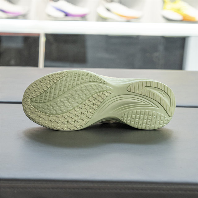 ANTA LEAF丨Women's Autumn and Winter New Sports Shoes Cushioning Increased Rebound Lightweight Running Shoes 122545535
