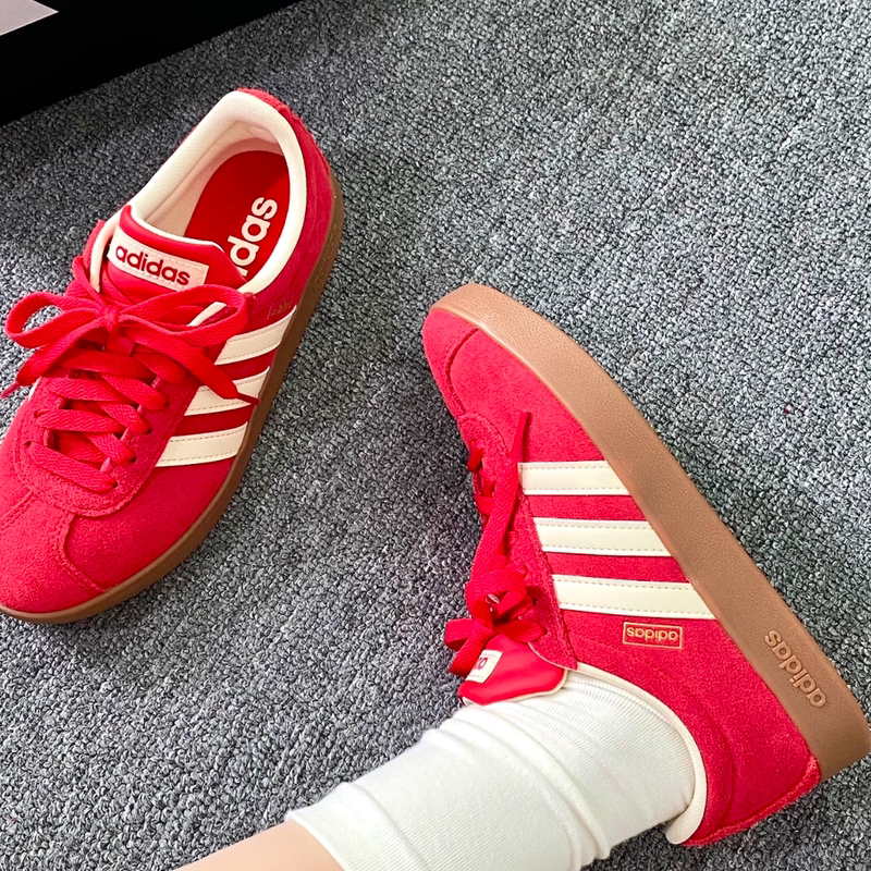 Adidas Red Training Shoes Court Classic Classic Sports Casual Shoes T-Head Dexun Shoes Kk3774 Adidas Red Training Shoes Court Classic Classic Sports Casual Shoes T-Head Dexun Shoes Kk3774
