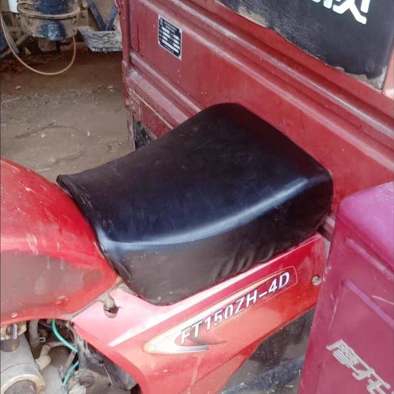 Suitable for Tricycle Seat Covers, Gasoline Car Seat Covers, Thickened Sun-Proof and Waterproof Seat Cushions, Motorcycle Seat Cushions Suitable for Tricycle Seat Covers, Gasoline Car Seat Covers, Thickened Sun-Proof and Waterproof Seat Cushions, Motorcycle Seat Cushions