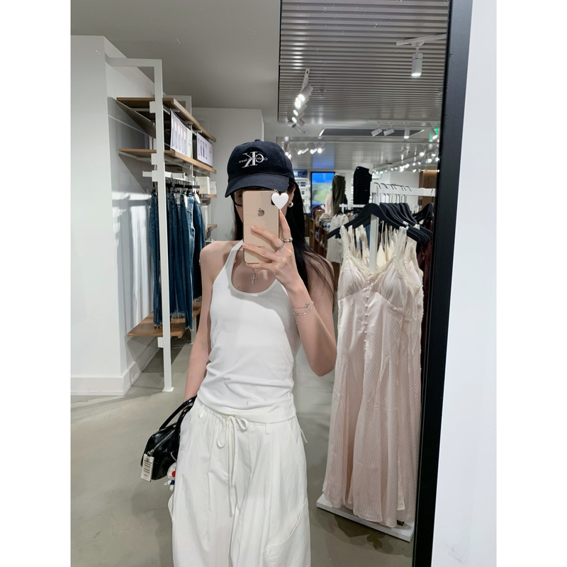 Undefined Simple and Versatile Basic U-Shaped High-Elastic Waist-Cinching Tank Top Undefined Simple and Versatile Basic U-Shaped High-Elastic Waist-Cinching Tank Top