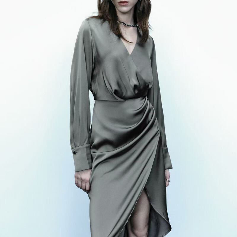 High-End Waist-Slimming Elegant Pleated Dress 3-27 High-End Waist-Slimming Elegant Pleated Dress 3-27
