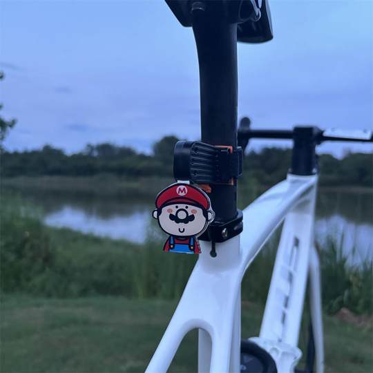 Suitable for Xidesheng Hacker 380/350/500/700/300/800 road bicycle night riding tail light accessories