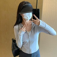 Серый капюшон