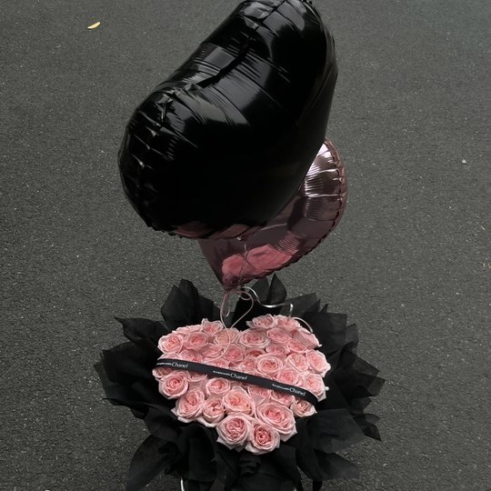 18inch Heart-Shaped Aluminum Foil Balloon Bouquet Hug Bucket DIY New Year's Eve Valentine's Day Confession Proposal Birthday Decoration Props