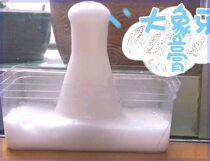 High-concentration hydrogen peroxide industrial elephant toothpaste experimental solid powder solid crystal bleaching agent to remove yellow