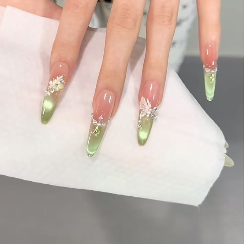 Clear Green Cat-Eye Handmade Wearable Nails 2026 New Popular Style High-End Whitening Nail Art Handmade Wearable Nail Pieces