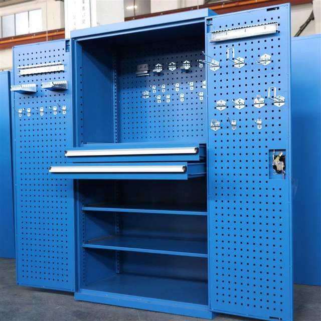 Heavy-duty hardware tool cabinet factory workshop multifunctional parts storage cabinet with laminated plate and mesh