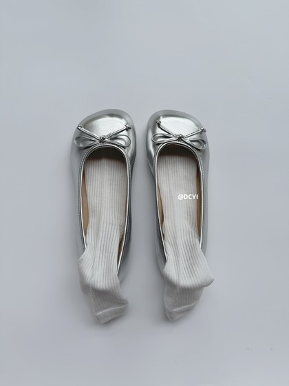 DCYI银色芭蕾风小皮鞋女百搭圆头玛丽珍平底可爱奶奶鞋蝴蝶结单鞋