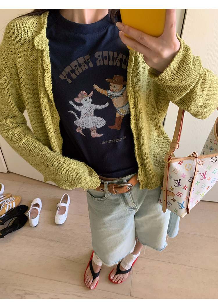 Супер милая новая модель 2026 приталенная футболка с принтом букв Dancing Kitten