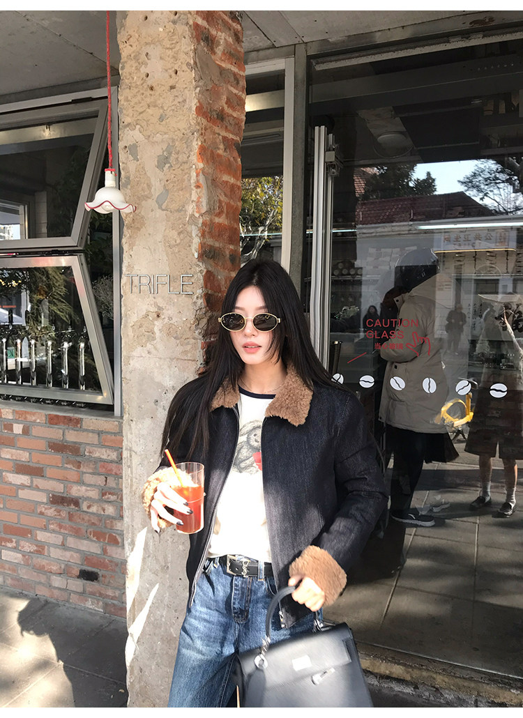 牙套大汪【潦草兔兔】удобная футболка с реглановыми рукавами и принтом кролика