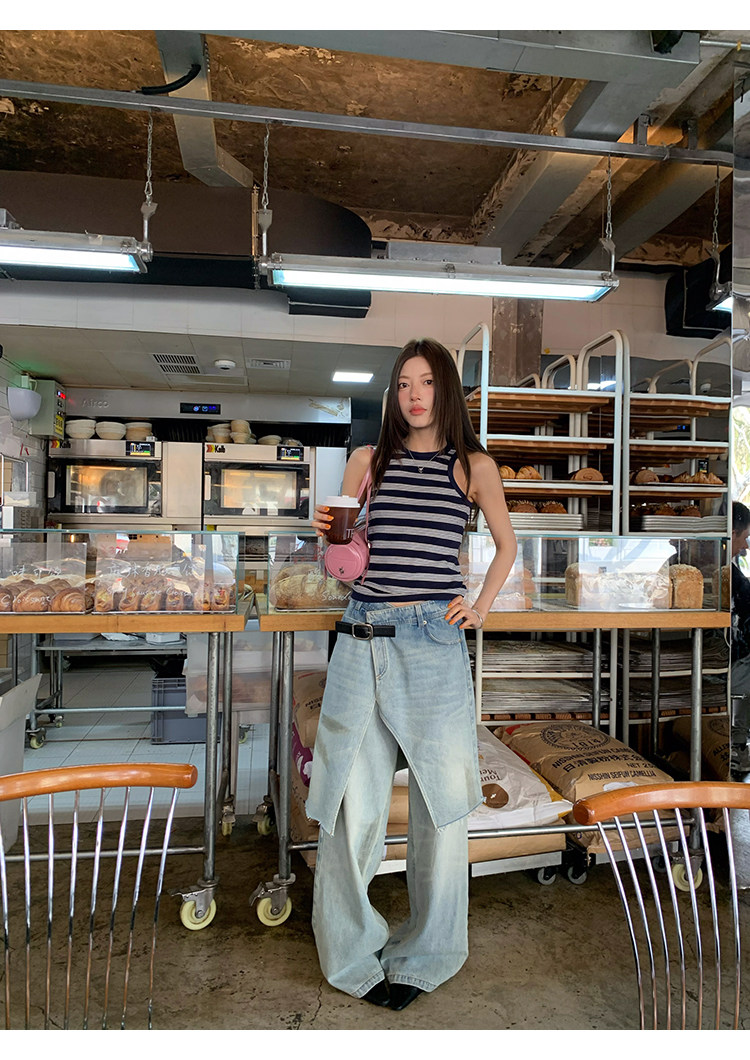 牙套大汪【小时光】Многослойный комплект темно-синяя черная полоска майка + футболка приталенного кроя