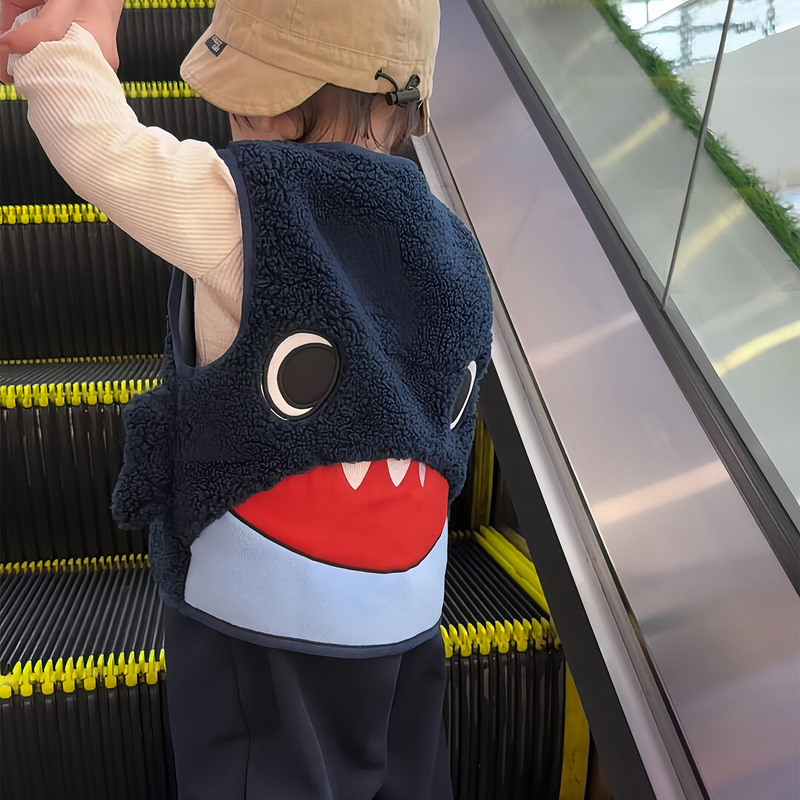 Shark Children's Vest 2026 New Model for Boys and Girls, Autumn and Winter Wearable Outerwear, Thickened Warm Jacket Shark Children's Vest 2026 New Model for Boys and Girls, Autumn and Winter Wearable Outerwear, Thickened Warm Jacket