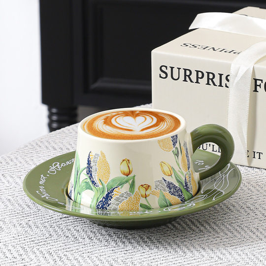 German Coffee Cup and Saucer Set for Men and Women, High-End Exquisite Afternoon Tea Ceramic Cups, Birthday and New Year Gifts for Girlfriends