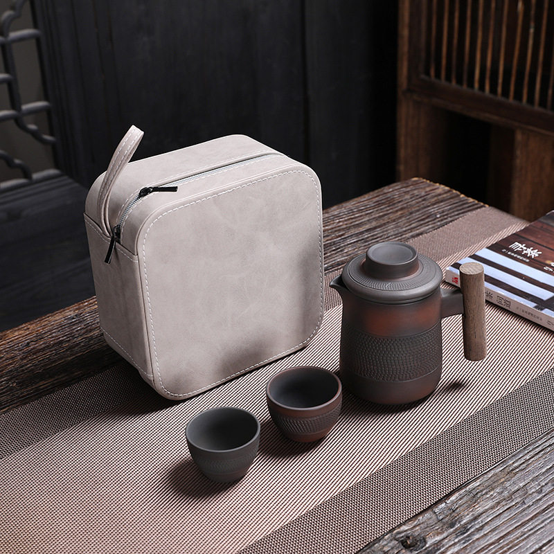 Travel tea set small purple pottery tea set anti-scalding portable teapot tea cup quick cup one pot two cups retro