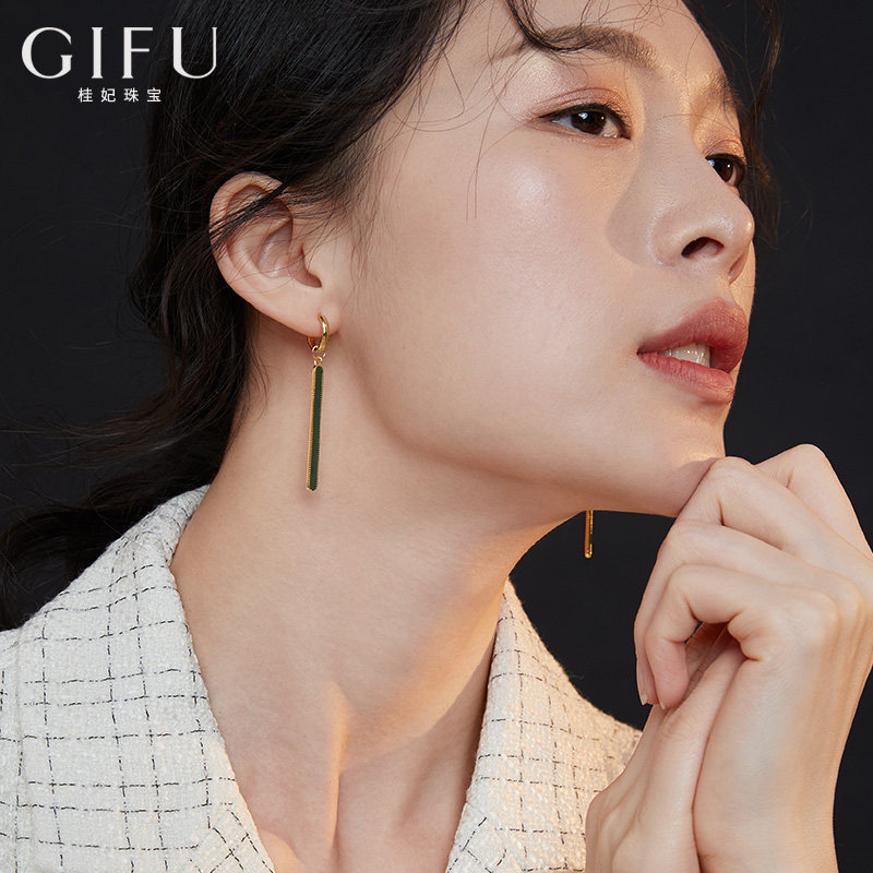 High sense drop earrings femininity French retro green ear jewelry small fresh original design 2021 new