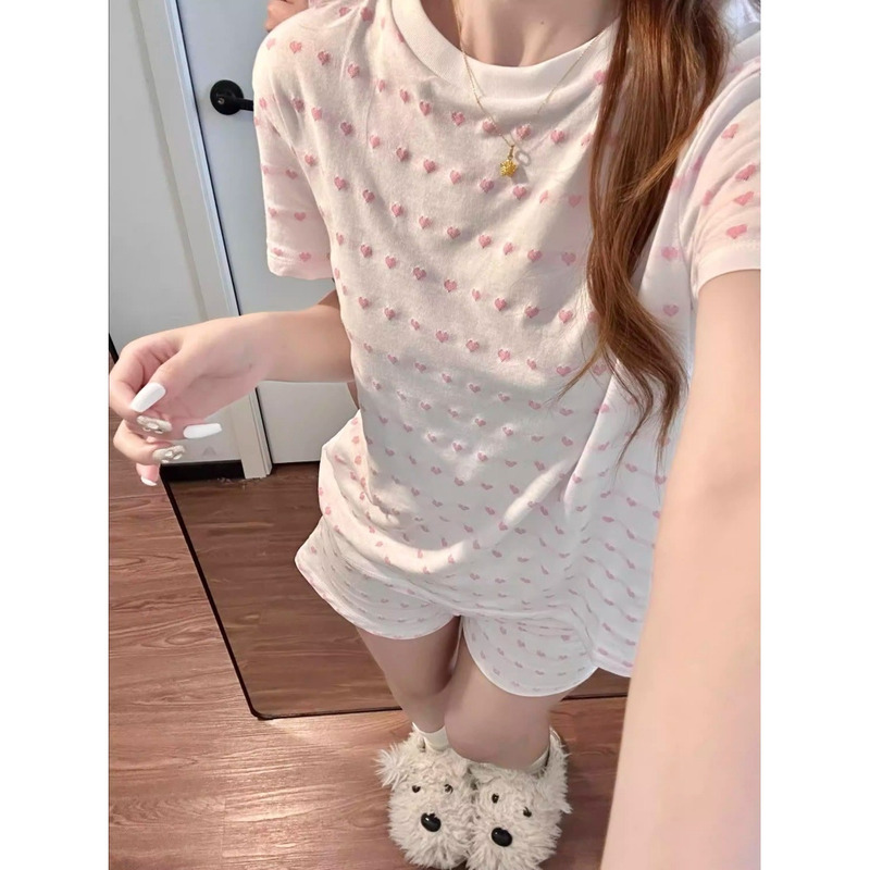 Sweet and Girly Pink Heart-Shaped Short-Sleeved Pajamas for Women 2026 New Style Shorts Comfortable Home Wear Set That Can Be Worn Outside