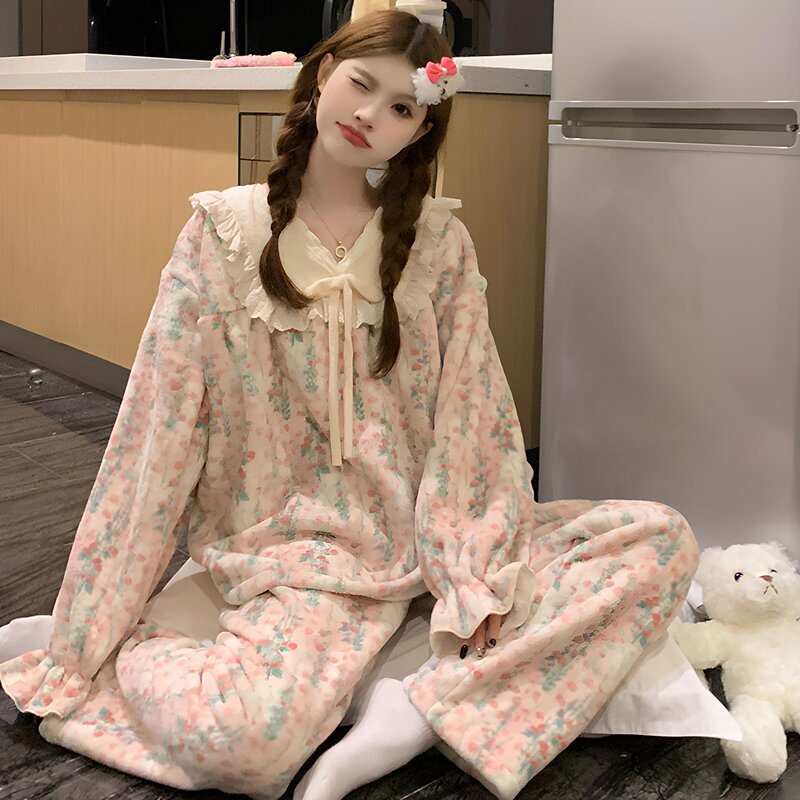 Coral Velvet Pajamas, Thickened Sweet Style Bowknot Princess Pajamas, Off-Shoulder Pajamas, Women's Loungewear Pajama Set Coral Velvet Pajamas, Thickened Sweet Style Bowknot Princess Pajamas, Off-Shoulder Pajamas, Women's Loungewear Pajama Set