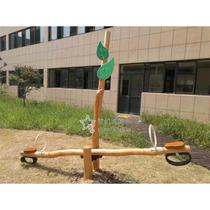 Kindergarten imported wooden seesaw garden locust wood see-saw solid wood autumn PBL thousand community outdoor wood double