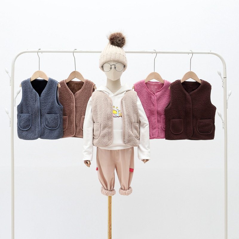 Spring, Autumn and Winter New Children's Lamb Wool Vest, Baby Boys and Girls Warm Outerwear, Class a Fleece-Lined