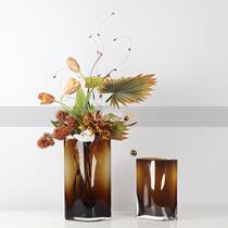Modern light luxury coffee color special-shaped glass vase flower arrangement designer model room living room dining table flower vessel floral ornaments
