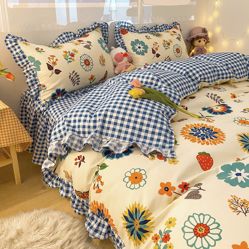 Korean version of the pastoral brushed lace bed skirt four-piece set does not play the ball does not fade small fresh print naked sleep high-grade duvet cover