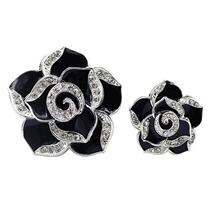 Creative and Fashionable Camellia Car Air Conditioner Outlet Perfume Clip Cute Interior Car Accessories Aromatherapy for Women