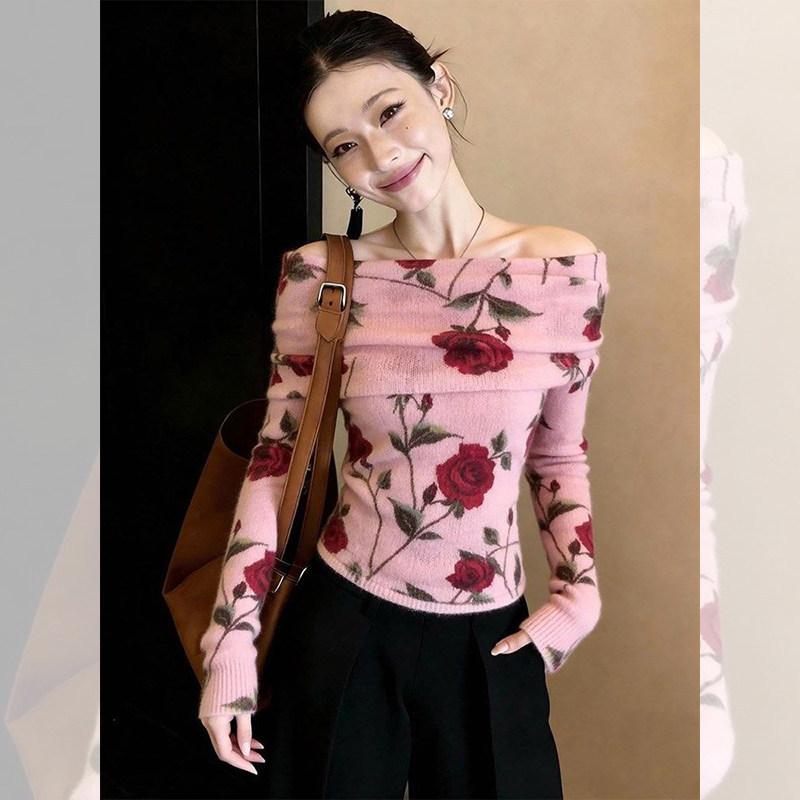 French-Style Rose Print Knitted Base Shirt for Women, Early Spring Wear, High-End Chic, Unique and Beautiful Top