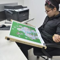 Cross-stitch stand wooden adjustable cross-stitch tool embroidery stretcher large square embroidery frame hand-held clip-on embroidery stand