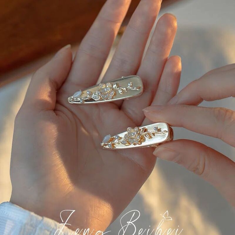 High-Appearance Value French-Style Hair Clips, Vintage Fairy-Like Hairpins for Women, Side Clips for Bangs, Mini Small Duckbill Clips