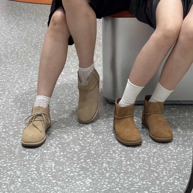 Uzi Yuzu, Who Understands Casual Wear! Mini Lightweight Slip-On Snow Boots for Women, Flat Casual Fashion Short Boots
