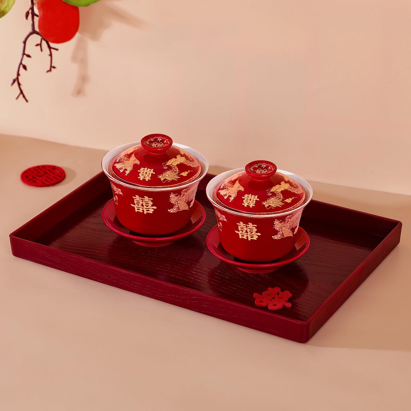 Wedding ceremony, newlyweds changed to toast tea cup, wedding toast cup, wedding red cover bowl, wedding bowls and chopsticks to accompany the couple, wedding tea set