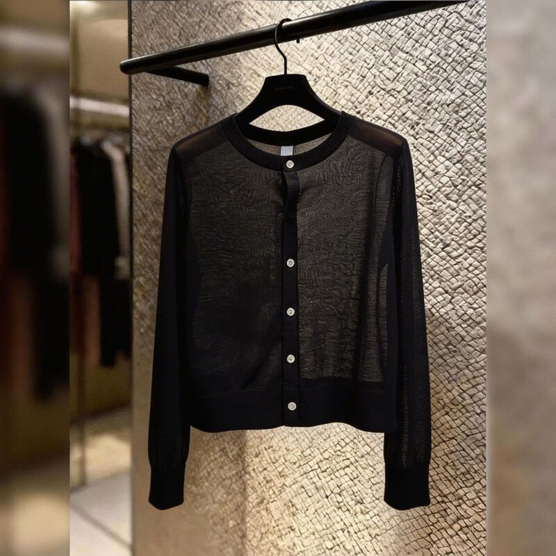 Super Stylish 2026 Spring New Women's Clothing with a High-End Feel, Light Luxury, Slimming, and Mature Style Tops