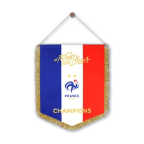Official product of the French national team) French team emblem and flag to commemorate flag-flying football fans around Mbappe